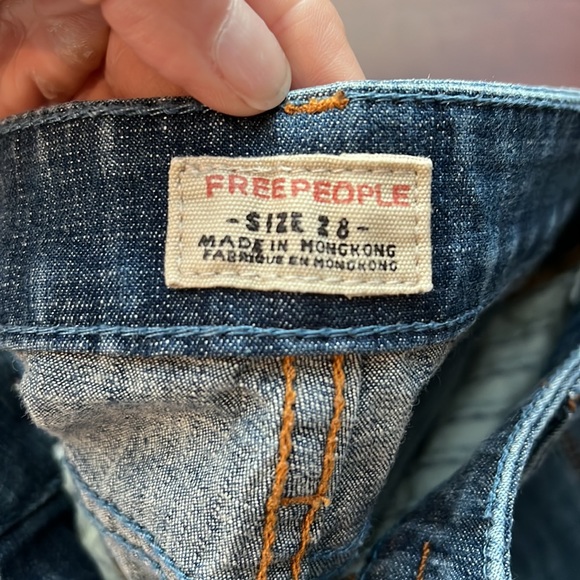 Free People | 28 - Picture 2 of 4